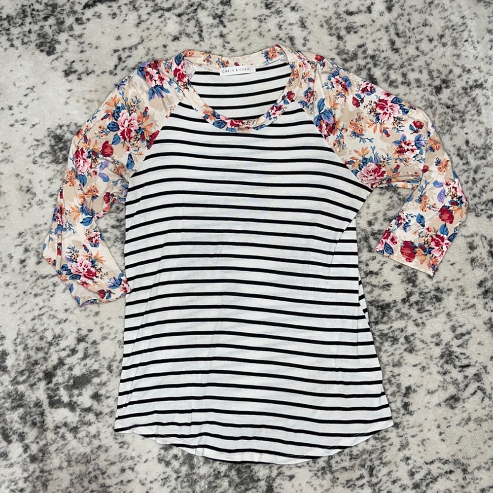 Floral print with stripes 3/4 sleeve shirt.